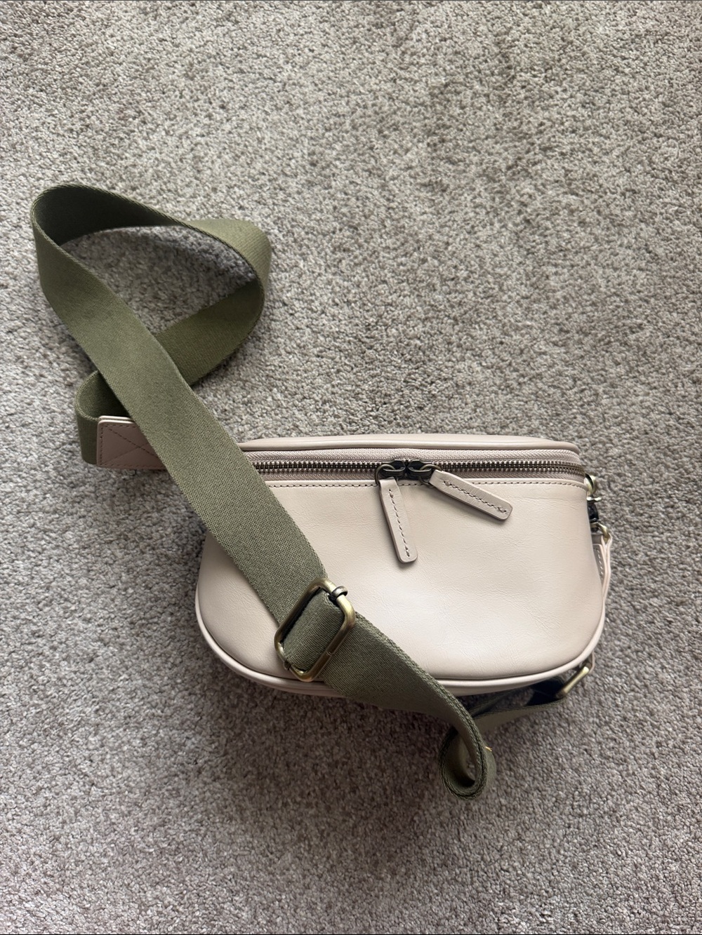 Andar Waymaker Mini  Leather Crossbody Belt Bag
